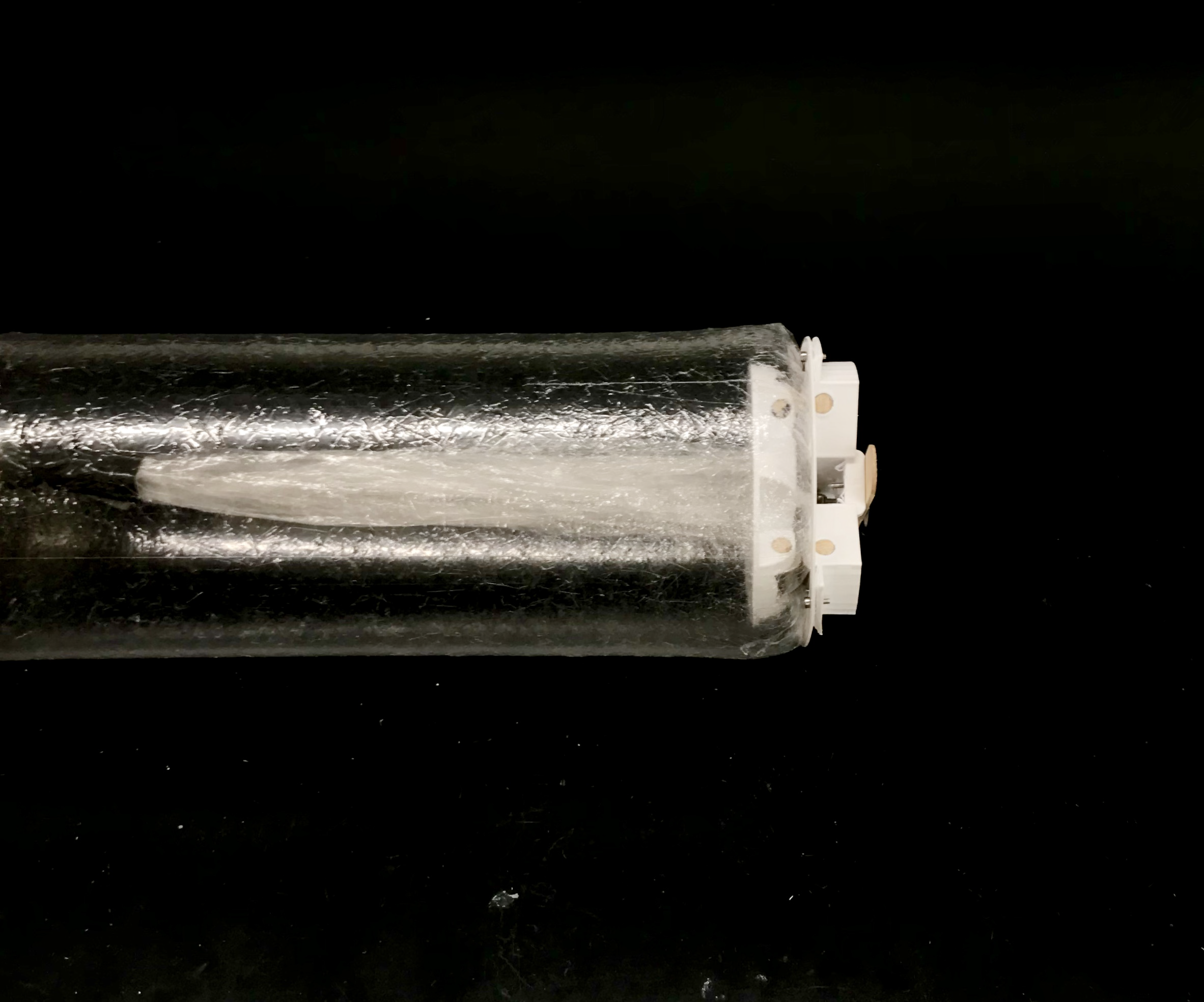 Figure 2: A tool could be attached to the outer piece and could get data and power transmission to the inside of the tube through a contactless interfaces.